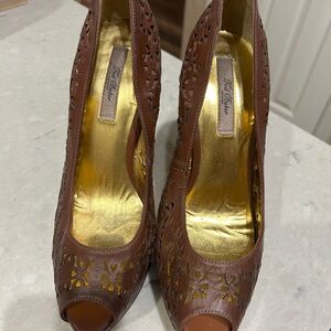 Ted Baker London Laurelia Peep Toe Heels - Size 39 (US 8)